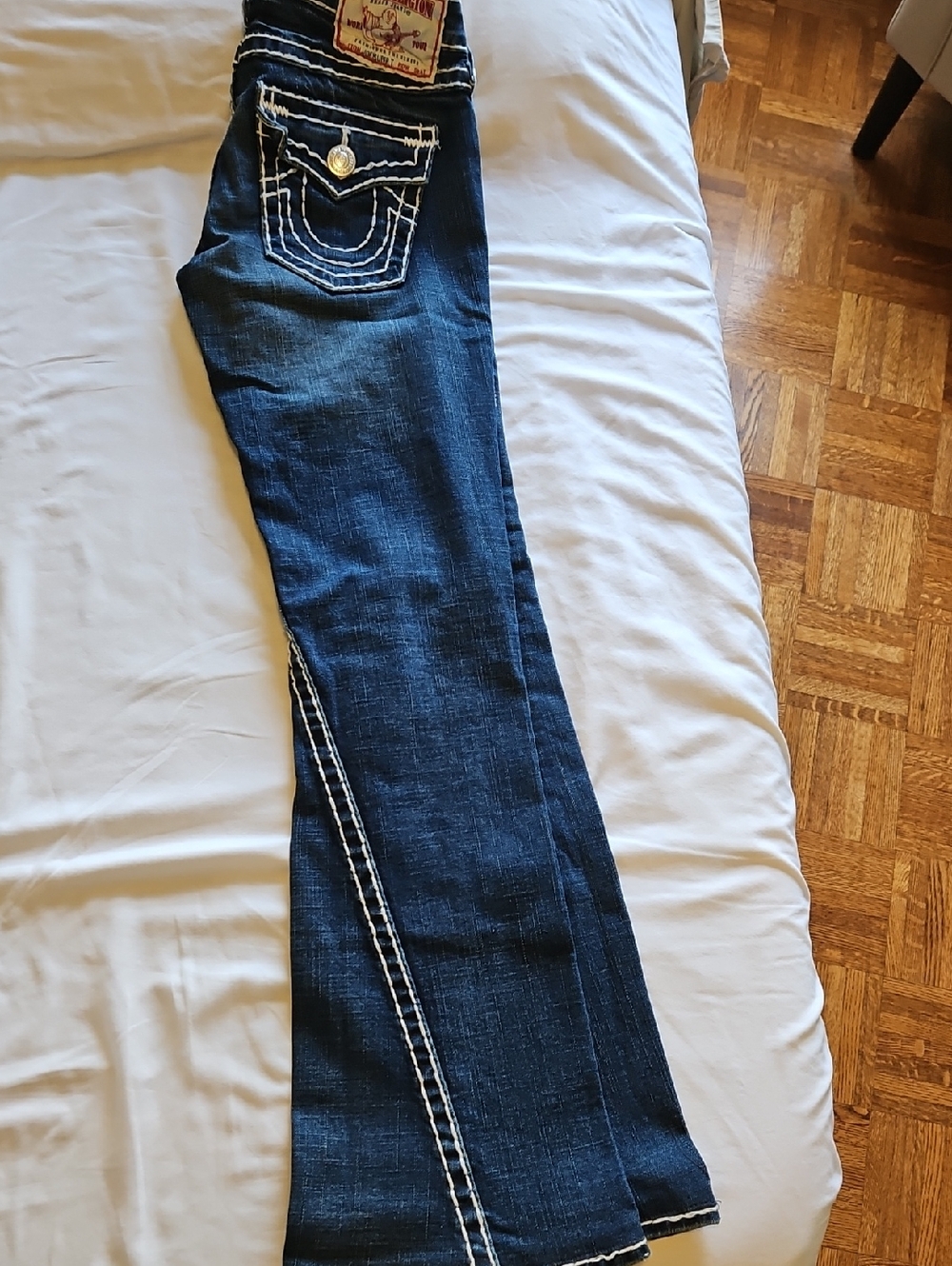 Jeans - Picture 9 of 11